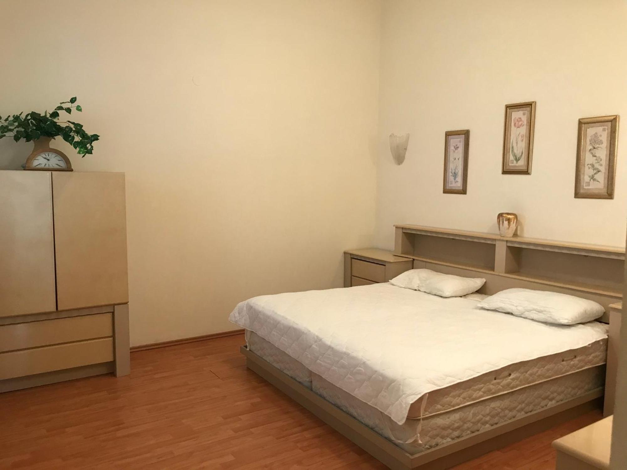 Villa Stasja เบรอเซส ภายนอก รูปภาพ